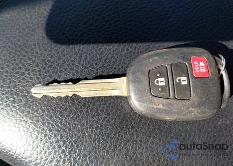 2015 Toyota Rav4 Xle из США, поврежденный, VIN 2T3WFREV9FW187759